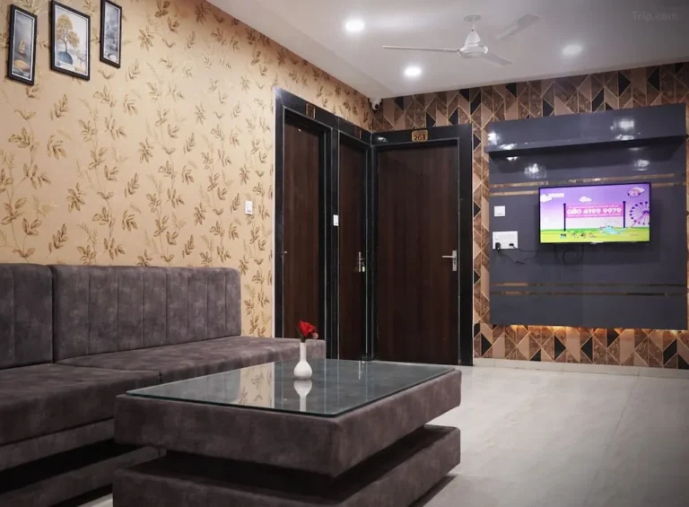 0221512000g4c4u6l212C_W_1280_853_R5