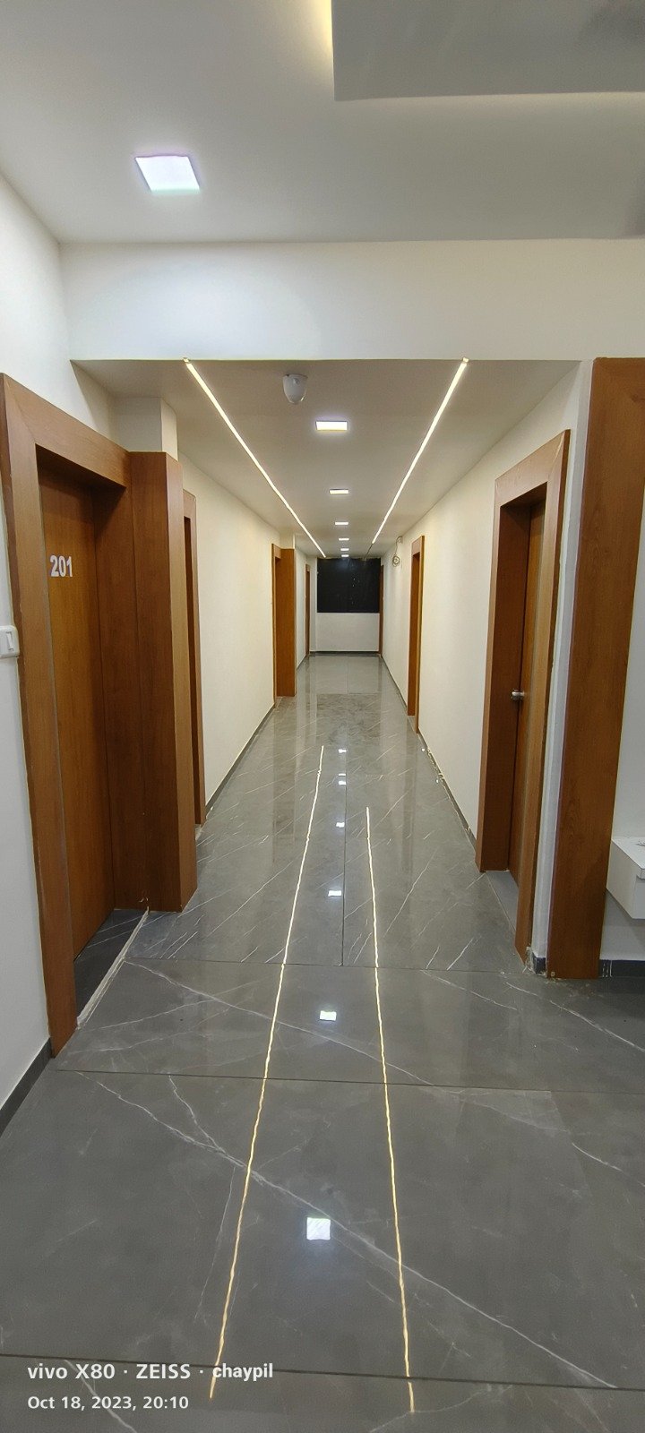 WhatsApp Image 2025-05-20 at 12.29