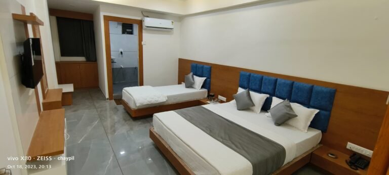 WhatsApp Image 2025-05-20 at 12.29