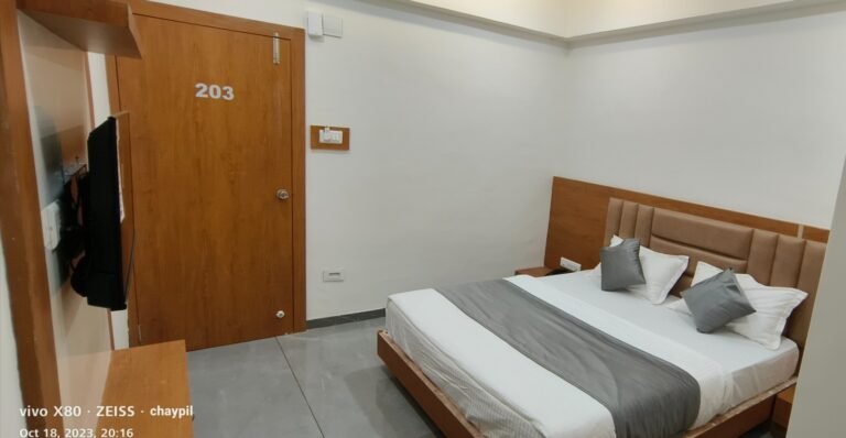 WhatsApp Image 2025-05-20 at 12.29