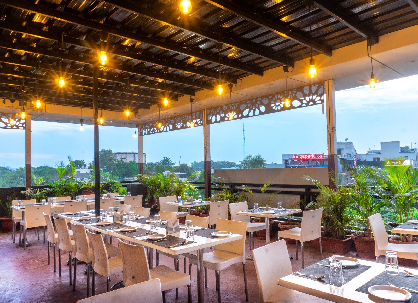 WhatsApp Image 2025-05-21 at 11.30