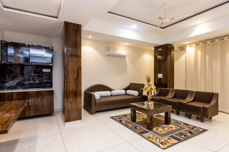 WhatsApp Image 2025-05-21 at 11.31