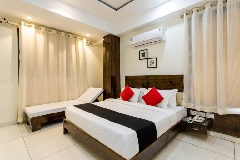 WhatsApp Image 2025-05-21 at 11.31