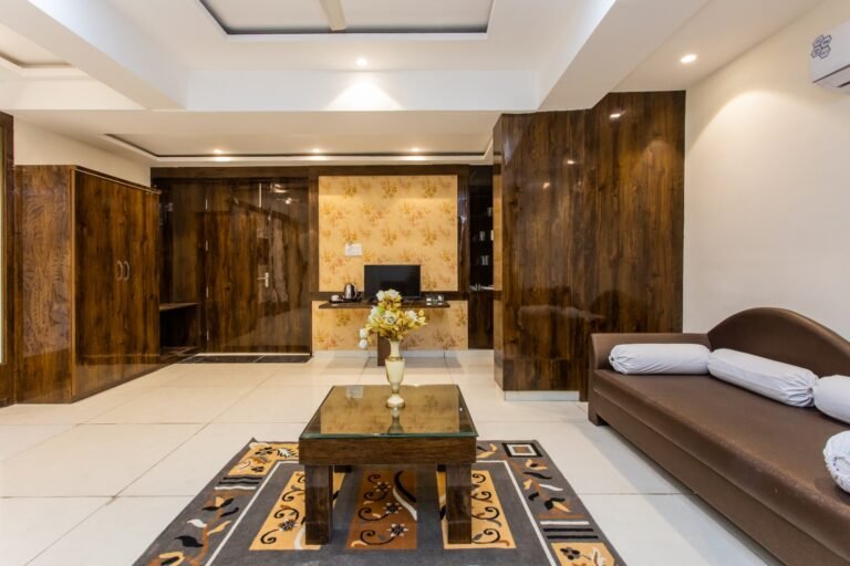 WhatsApp Image 2025-05-21 at 11.31