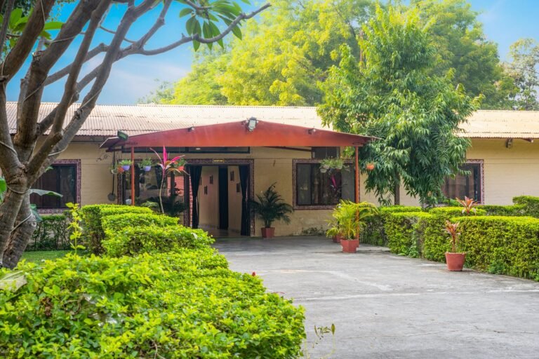 narmada-hills-resort (3)