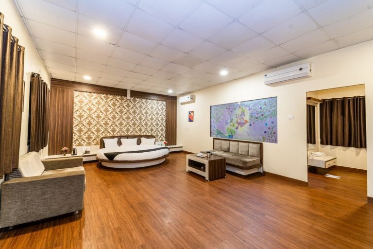 rooms-narmada-hills-resort (2)